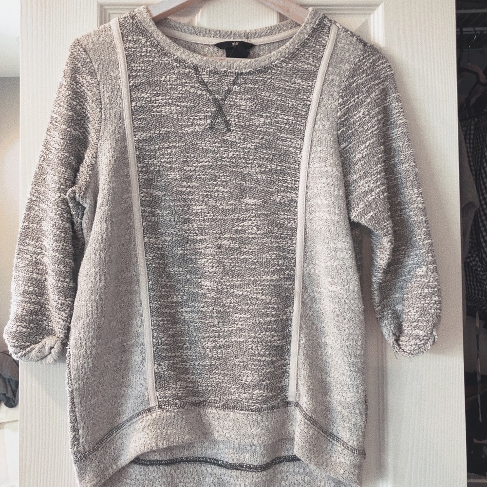 H&M gray sweater